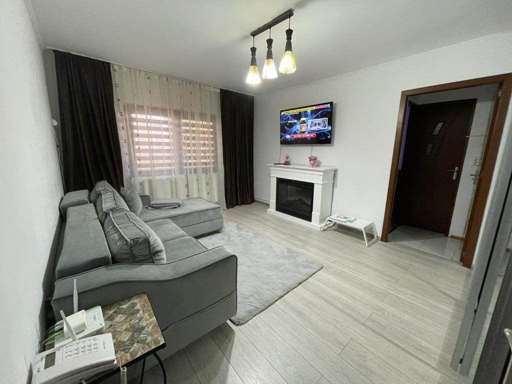 Apartament Gallamar Apartment Birlad Exterior photo